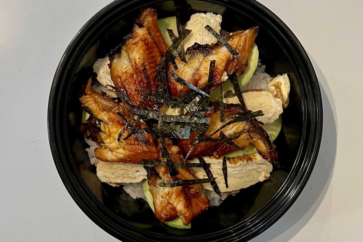 Unagi Don (Grilled Eel Rice Bowl)