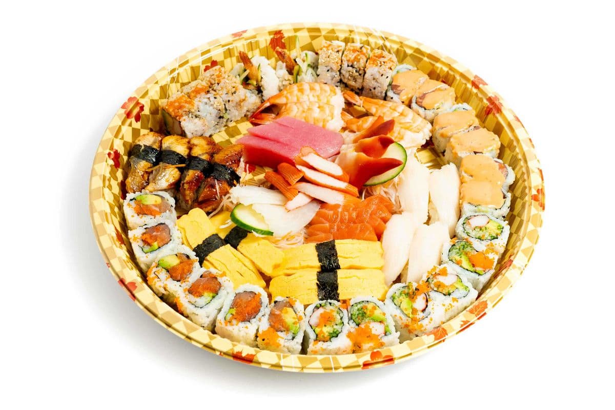 Party Tray A2 (62 pcs)