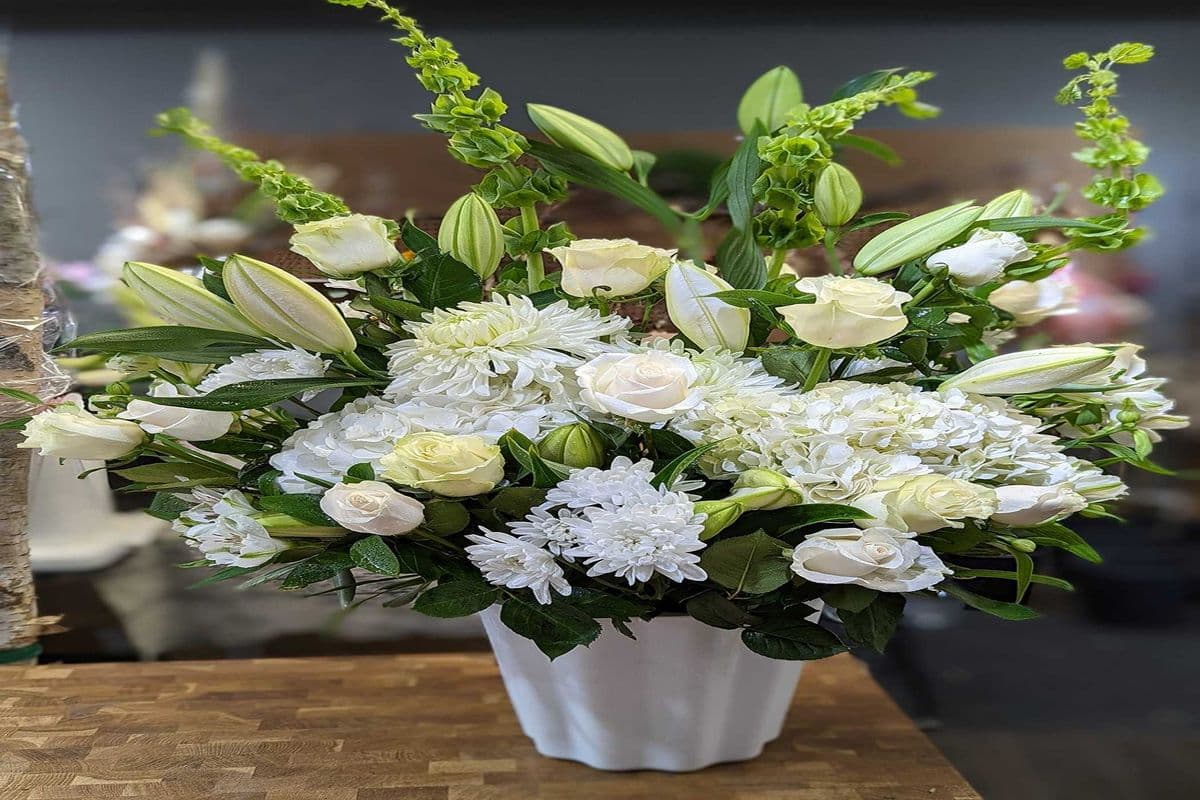 Funeral flower basket (XL)