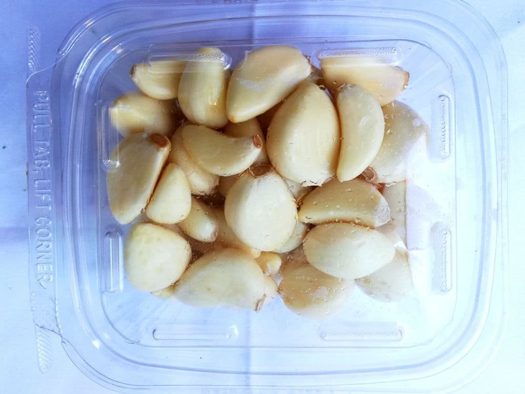 Garlic Peeled (Each)