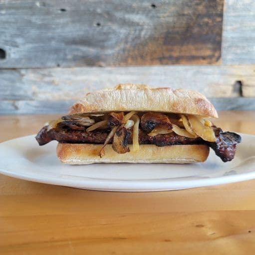 6oz Steak on a Bun(Halal)