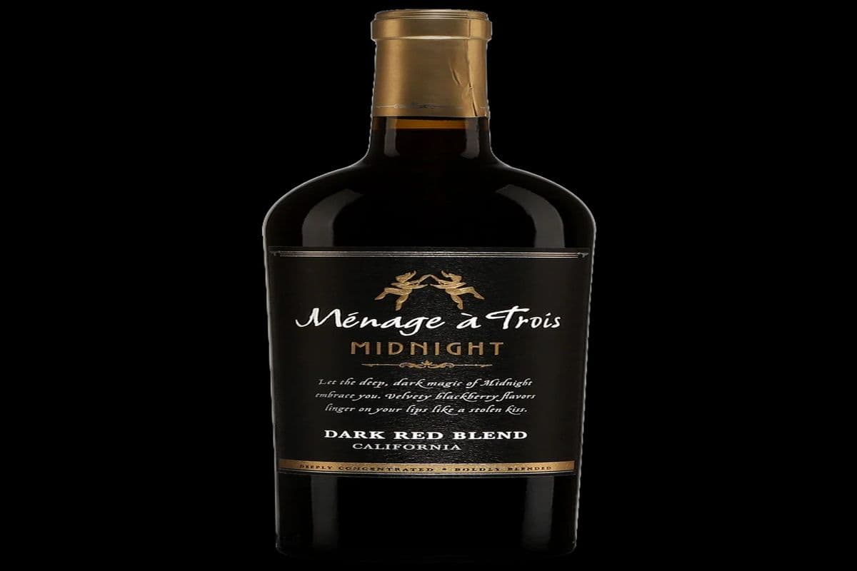 MENAGE A TROIS MIDNIGHT DARK RED BLEND (750ML) 13.5% ABV (1 x 750 mL)