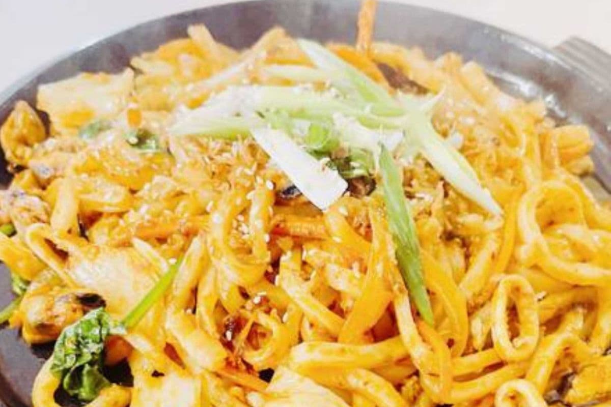 Bokkeum Udon
