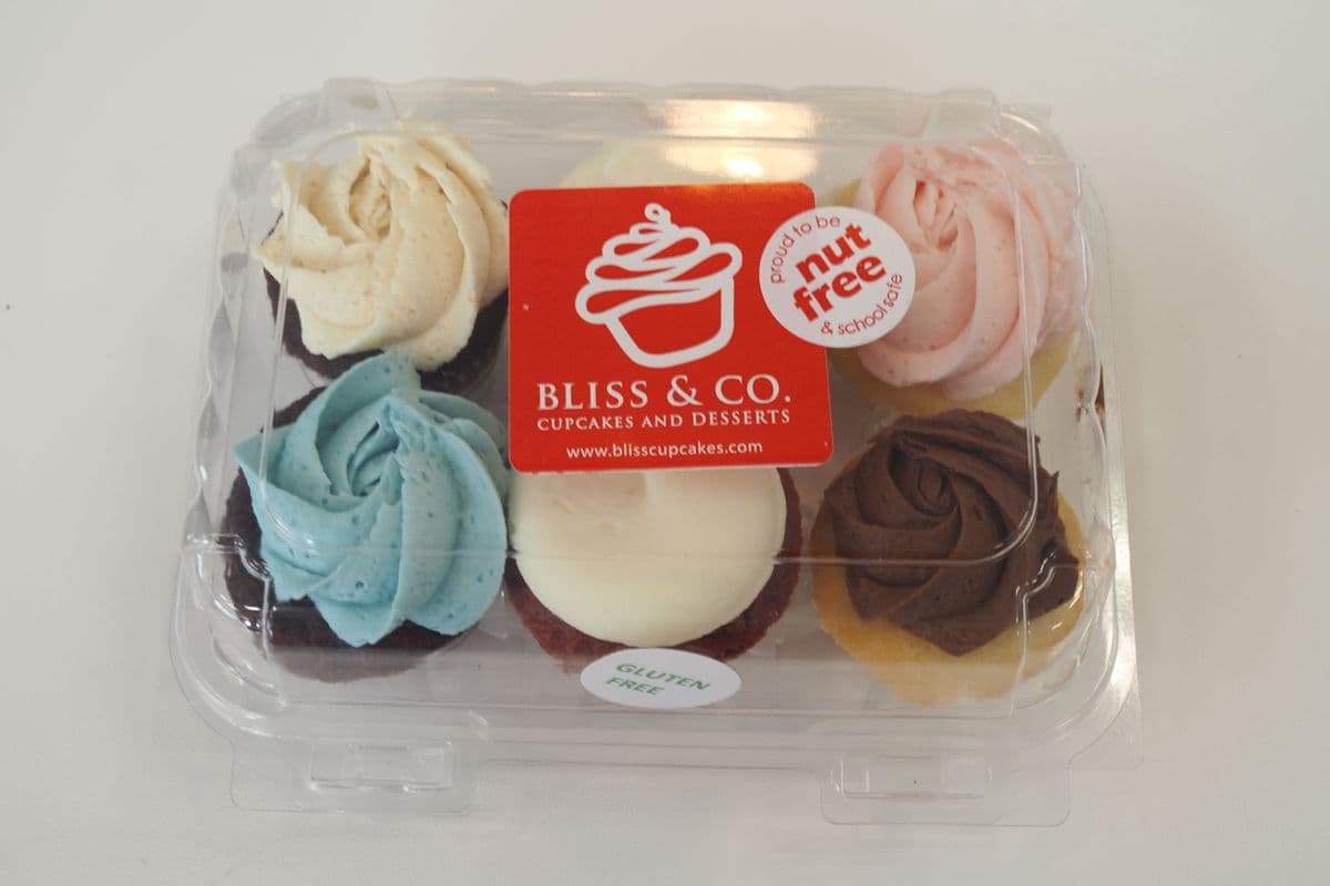 6 MINI GLUTEN FREE Assorted Cupcakes
