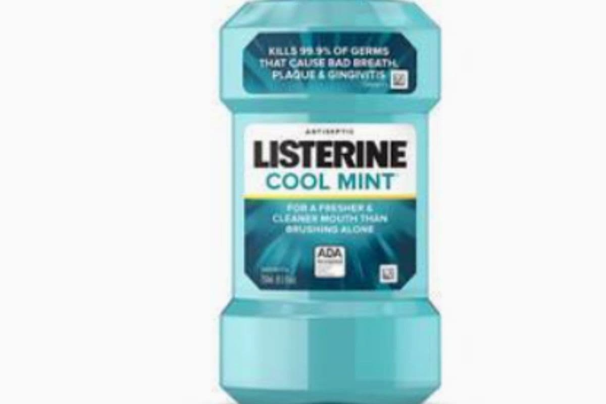 Listerine - Cool Mint Antiseptic Mouthwash (250 ml)