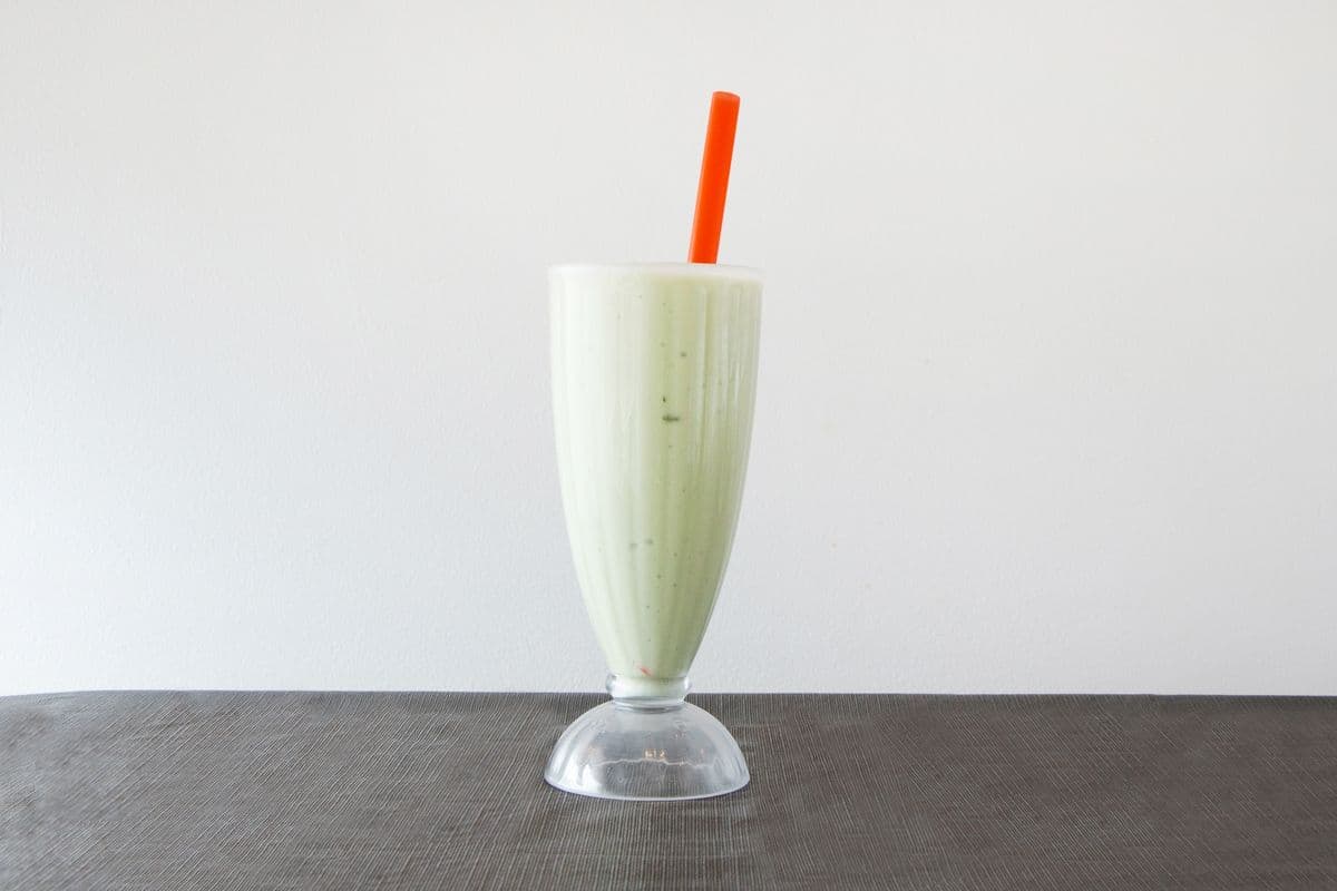 D178. Avocado Milk Shake - Sinh To Bo