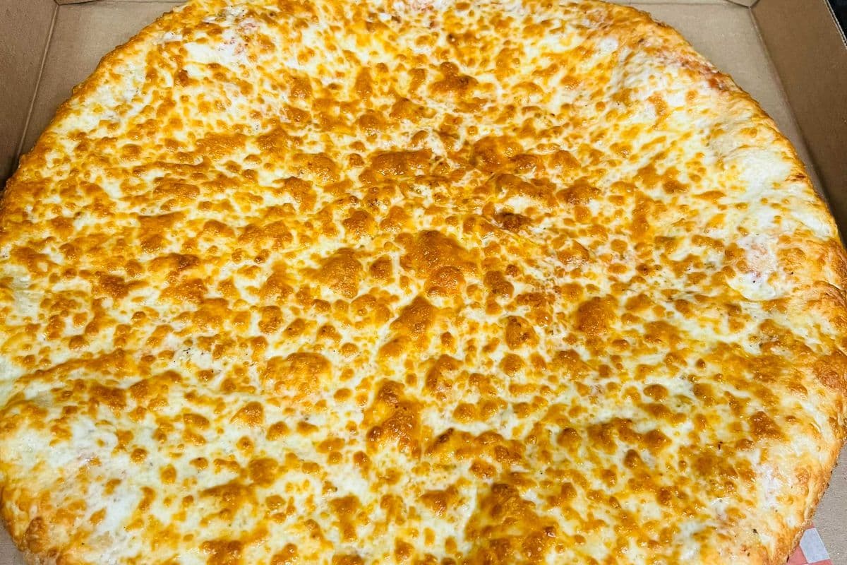 12" Medium Three Cheese Pizza