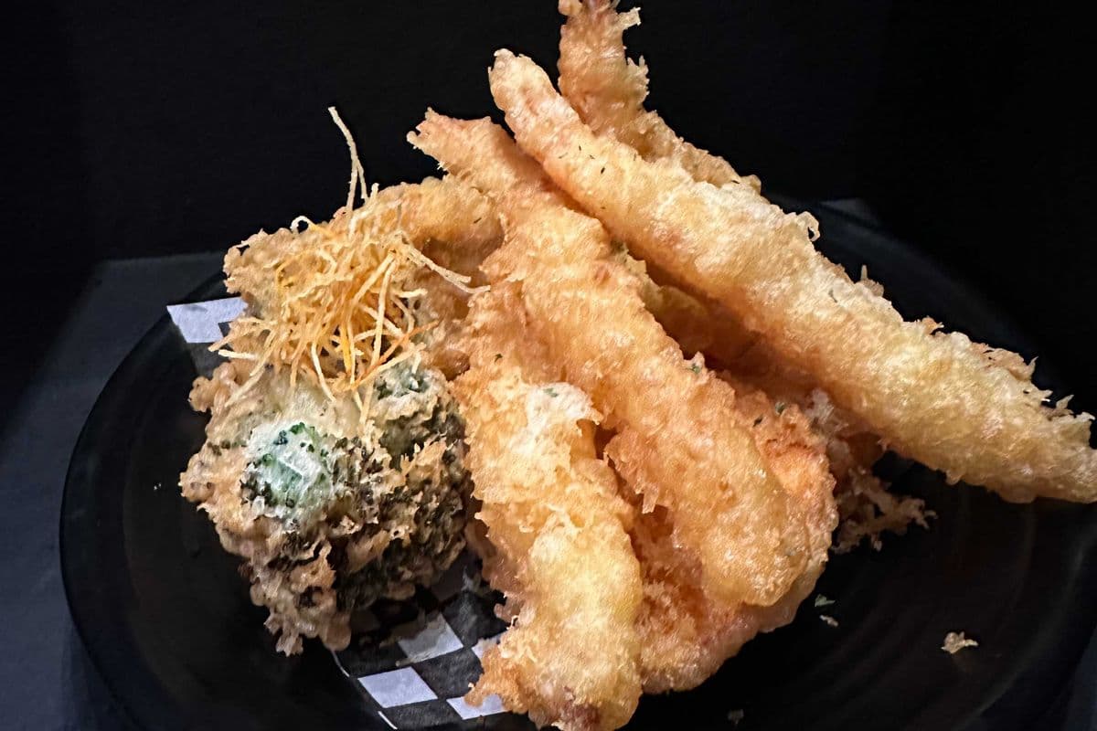 Assorted Tempura (12 pcs)