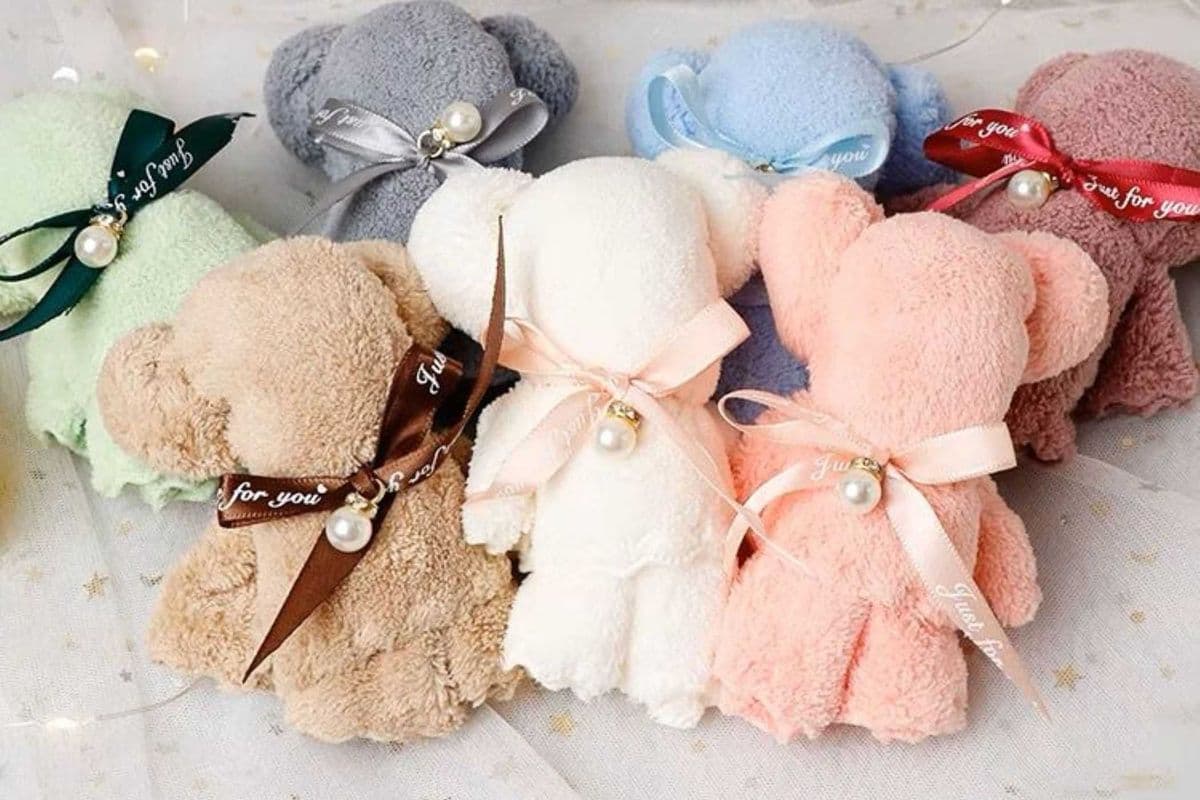 Towel Made Bear in Gift Bag (15 cm x 20 cm)