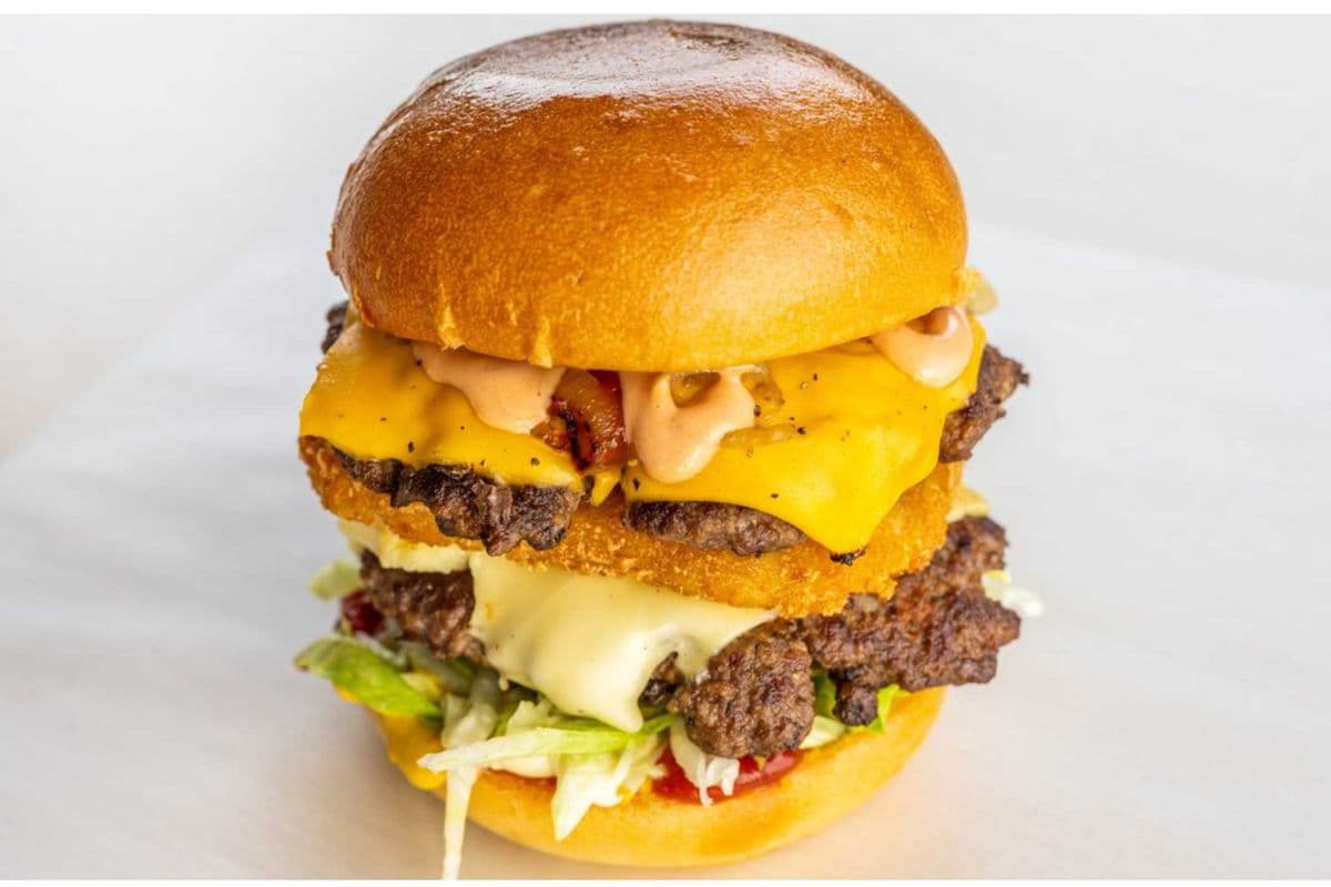 Lazeezo Burger
