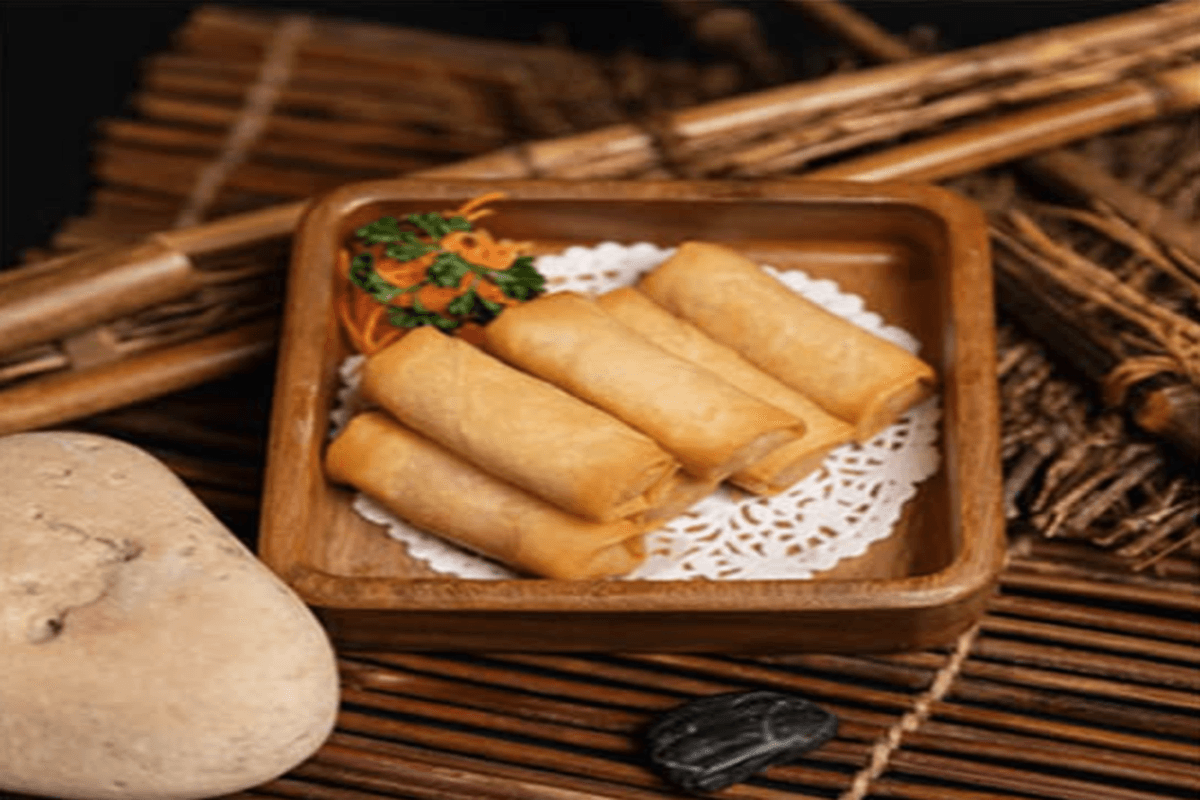 229. Deep-Fried Spring Rolls (6 pcs)