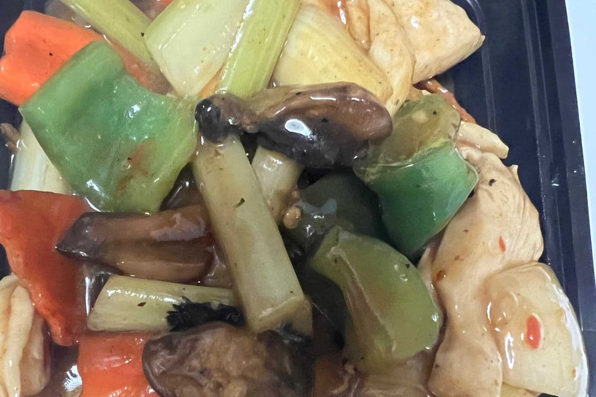 47. Chicken with Curry Sauce and Vegetables