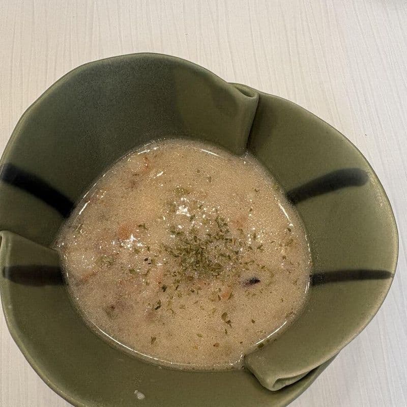 Salmon chowder