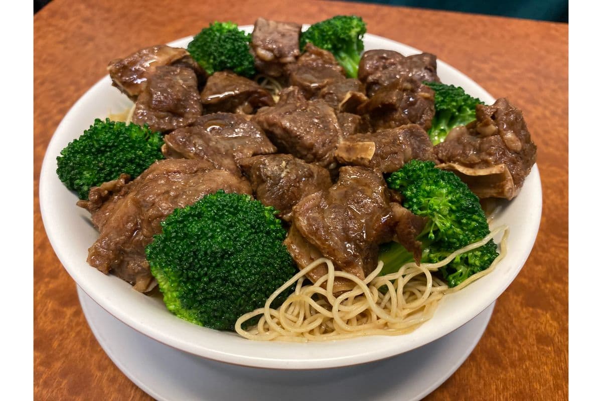 [20% OFF] Braised Beef with Noodle Soup