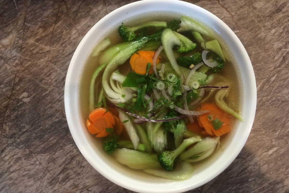 P29. Vegetable Pho with Beef Broth/ Pho Rau Cai