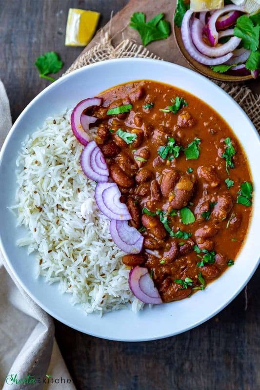 Dal Tadka, Dal Makhni, Ramja, Karipakoda - Rice / Dal Tadka, Dal Makhni, Ramja, Karipakoda - Rice