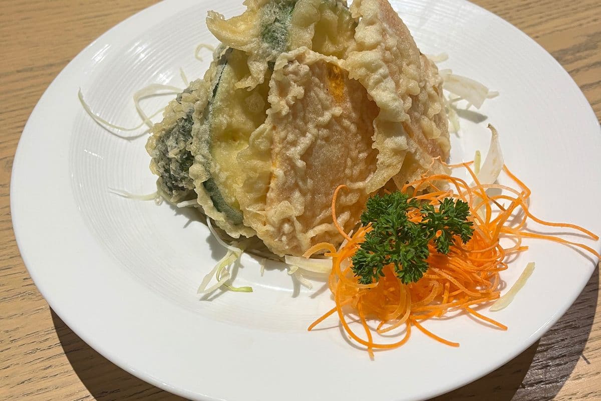 104. Vegetable Tempura (7 pcs)