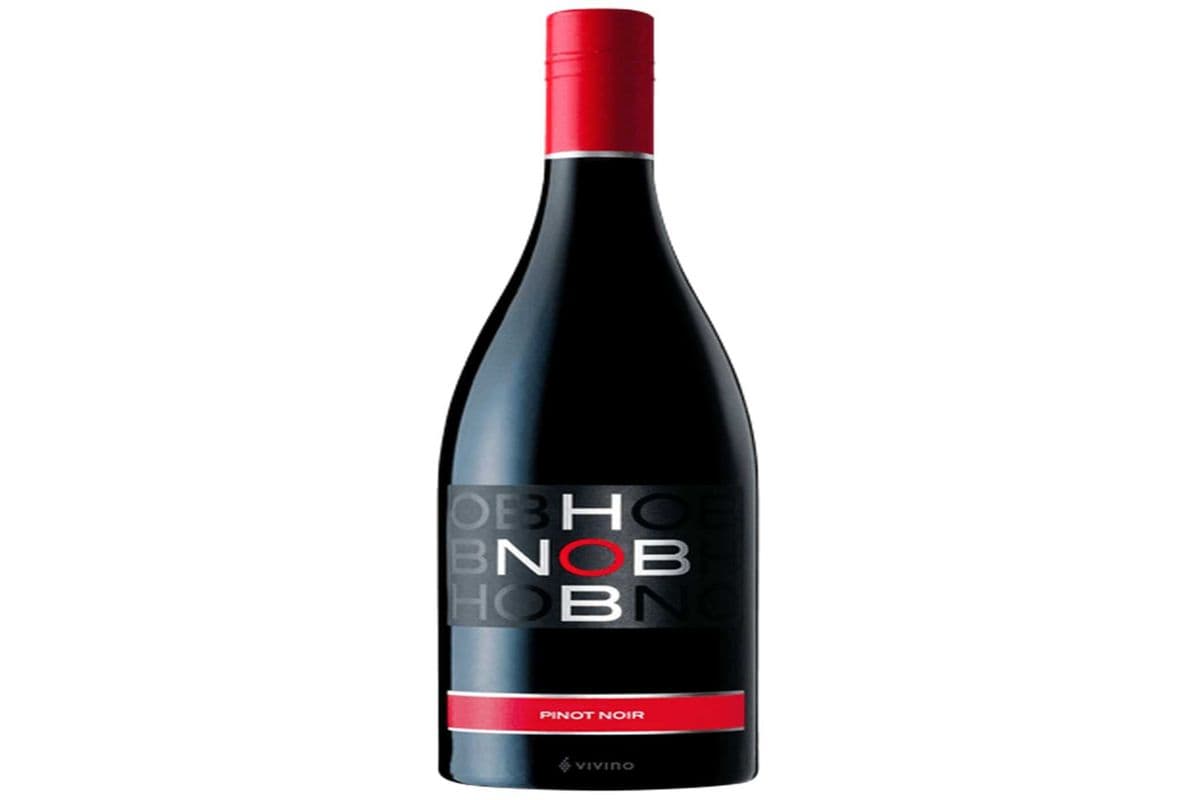 HOB NOB PINOT NOIR (1 x 750ML)