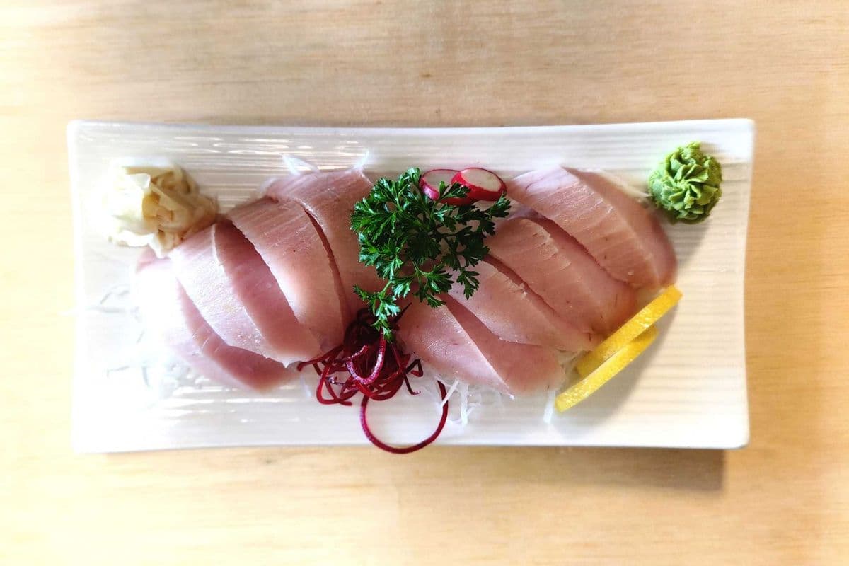 Toro Sashimi (8 pcs)