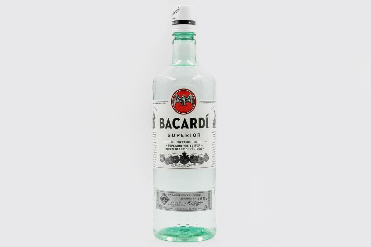 Bacardi White Rum (1 x 1.75 L)