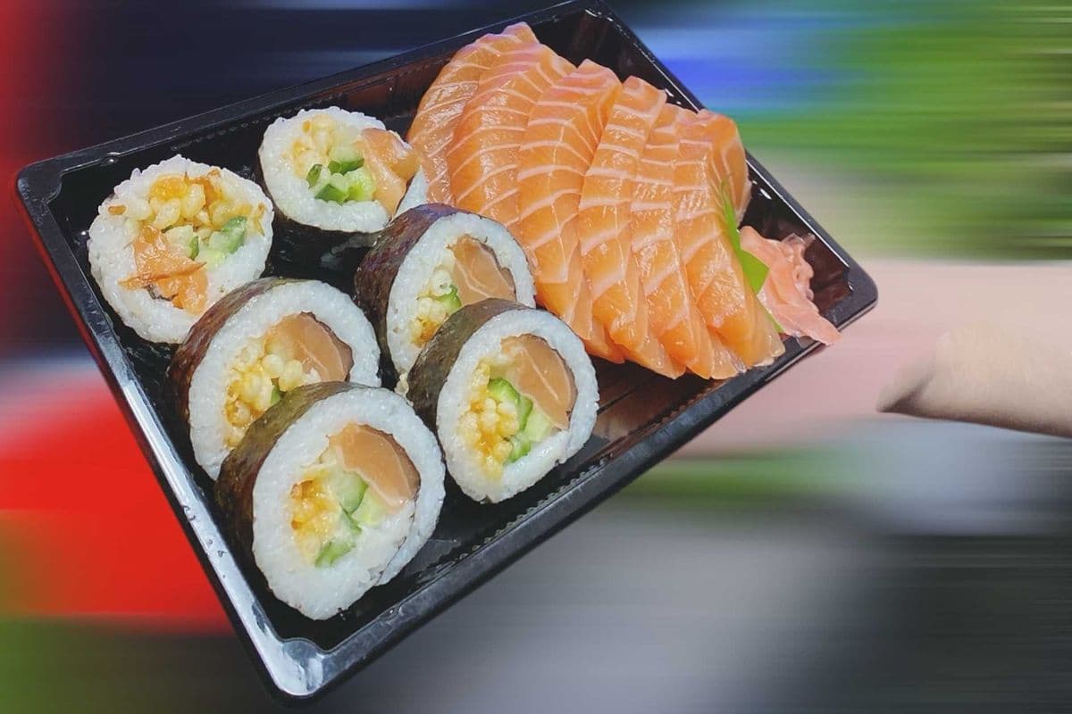 Salmon Tray (12pcs)