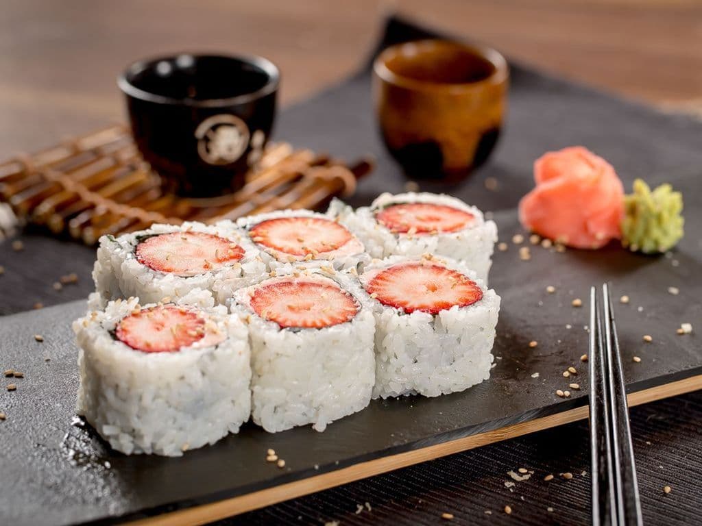 Cheese Strawberry Roll(8pcs)