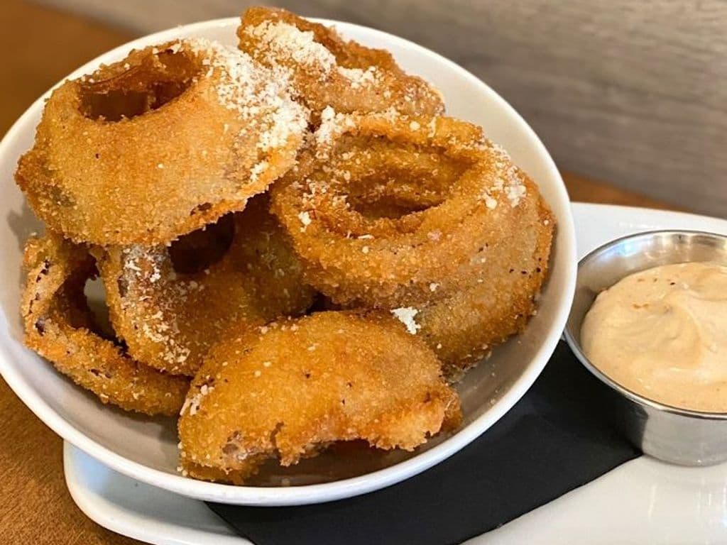 Red Onion Rings