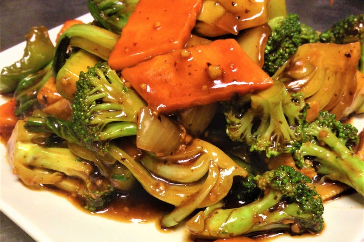 197. Stir-Fried Broccoli and Carrots