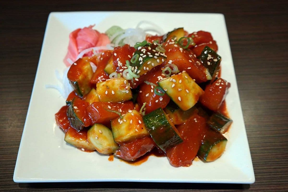 Spicy Salmon Sashimi