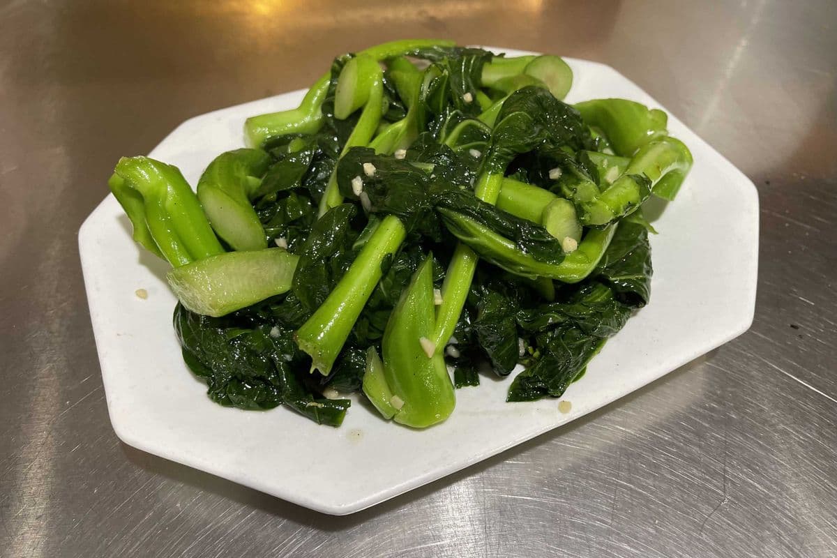 V14. Garlic Chinese Broccoli - Gai Lan (蒜蓉芥蘭)