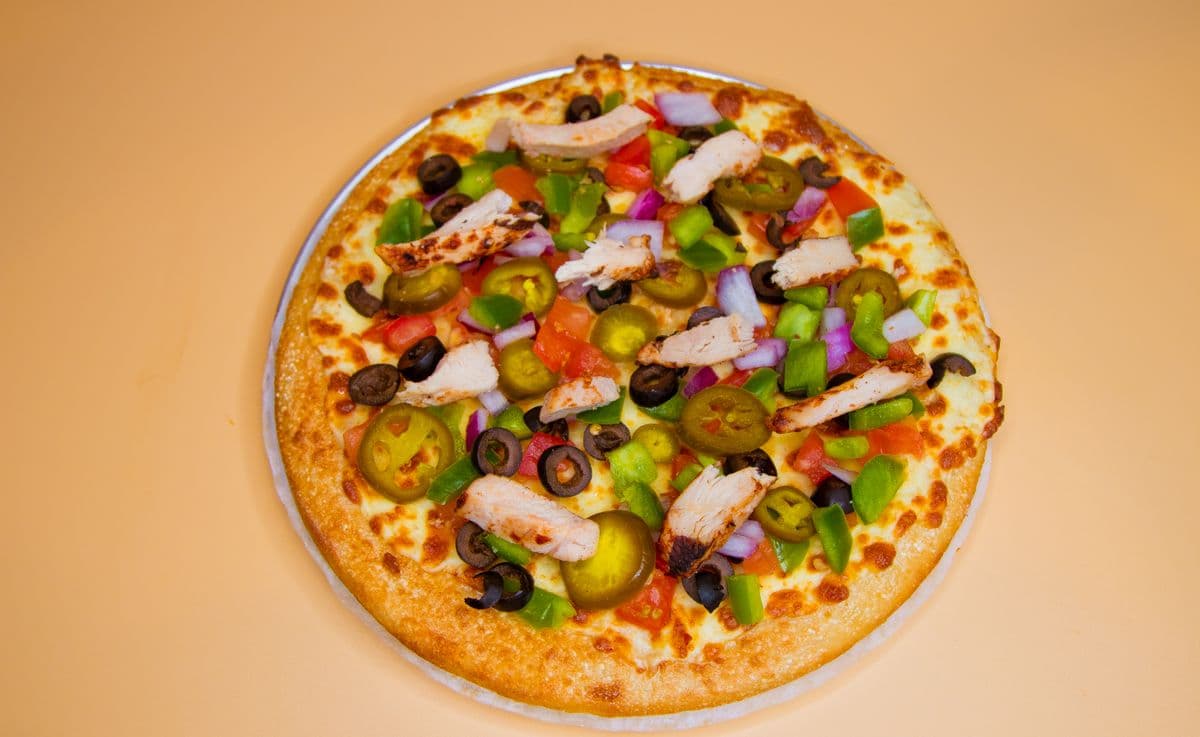 10" Chicken Nacho Pizza