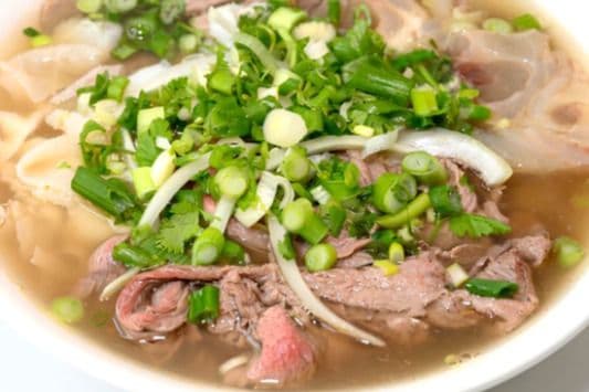 30. Rare Beef, Tendon Noodle Soup - Phở Tái, Gân