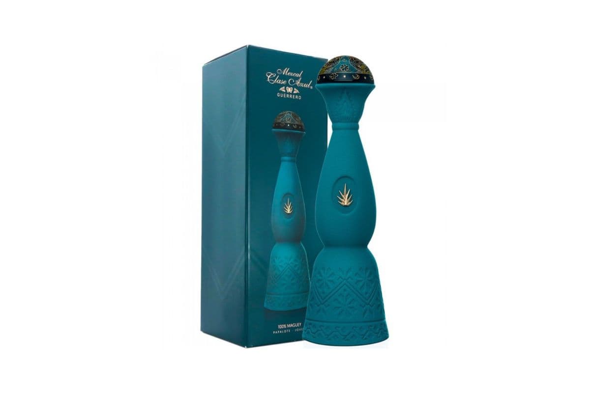 Mezcal Clase Azul Guerrero (1 x 750mL Ceramic Bottle)