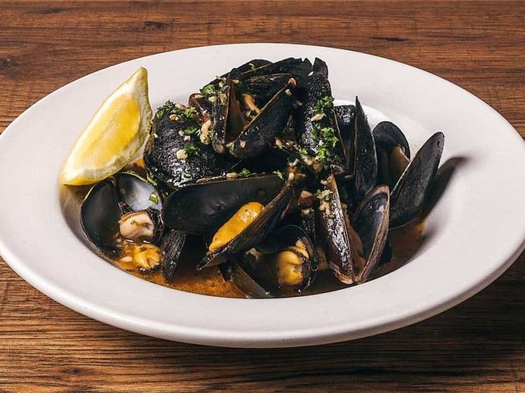 Steamed Mussels