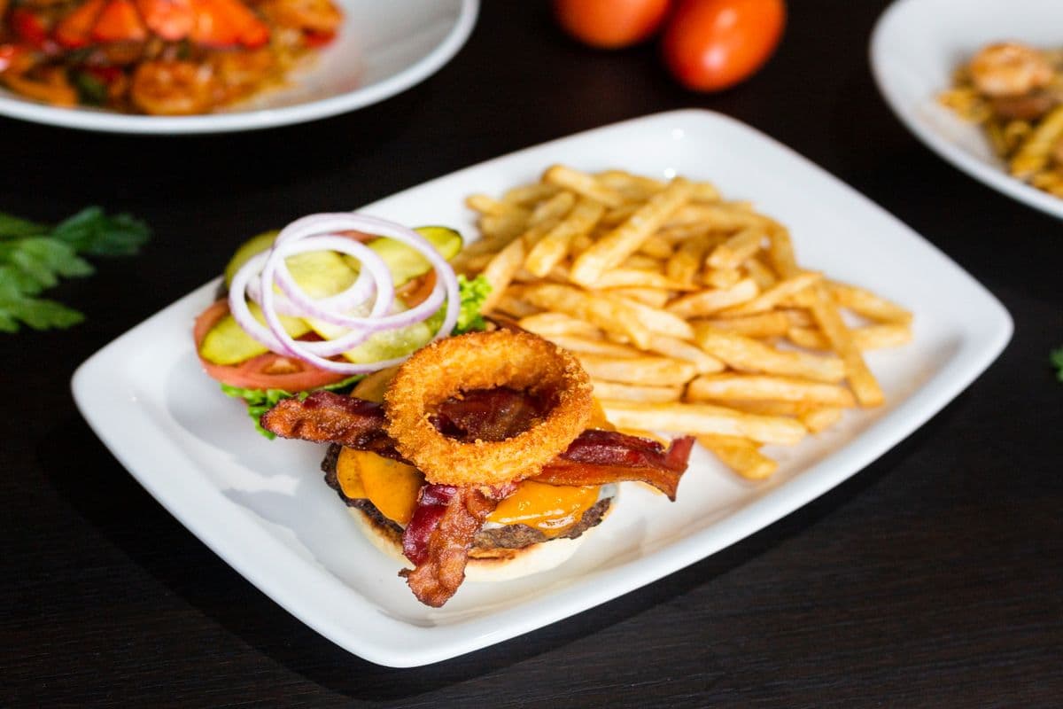 Piper's Signature Burger