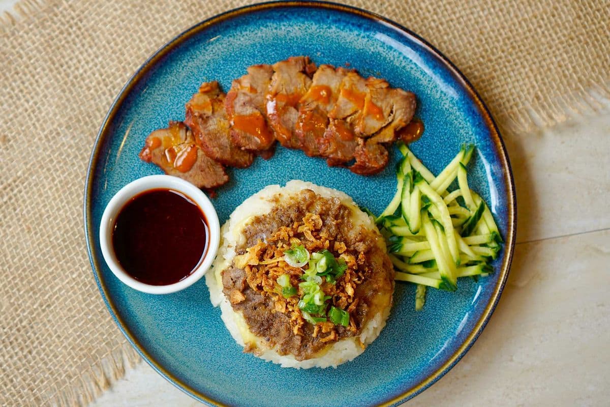 BBQ PORK STICKY RICE