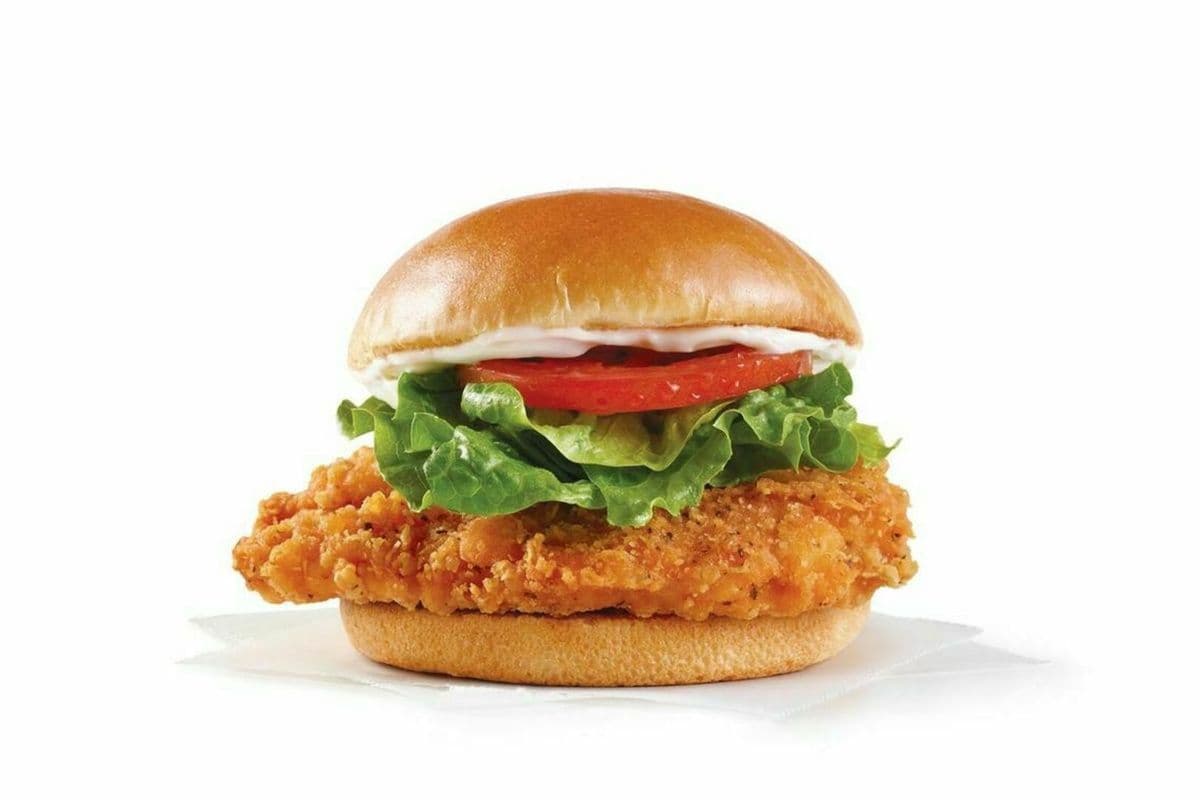 Sandwich de poulet épicé / Spicy Chicken Sandwich (Cals: 450)