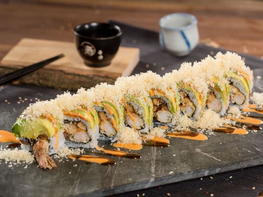Crunch Dragon Roll (8pcs)