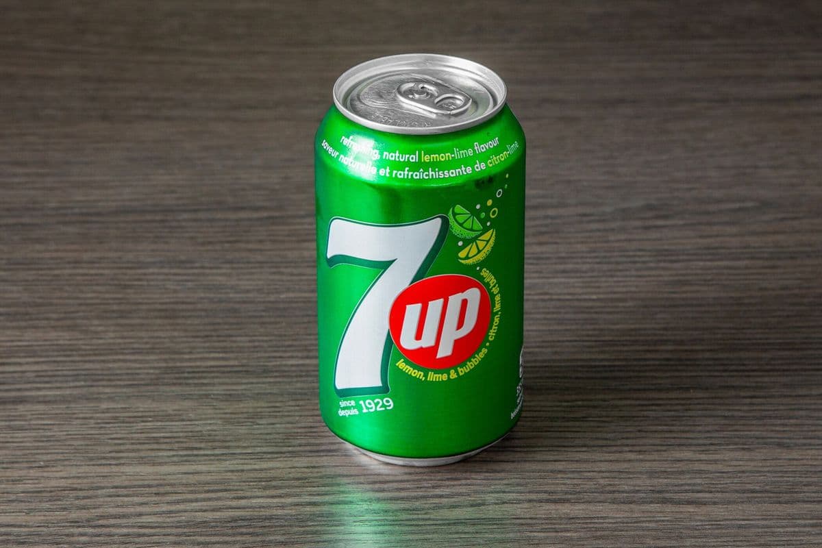 7UP (355 ml)