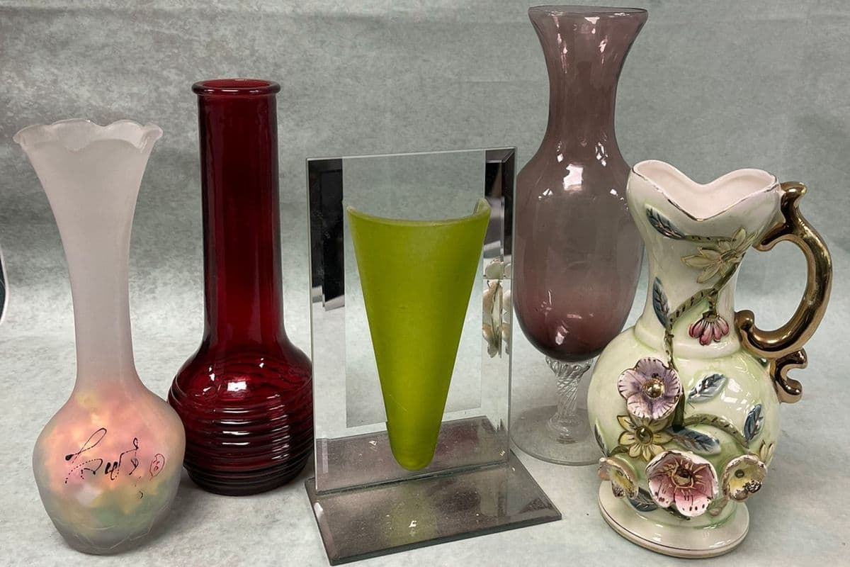 Mini Mystery Vase