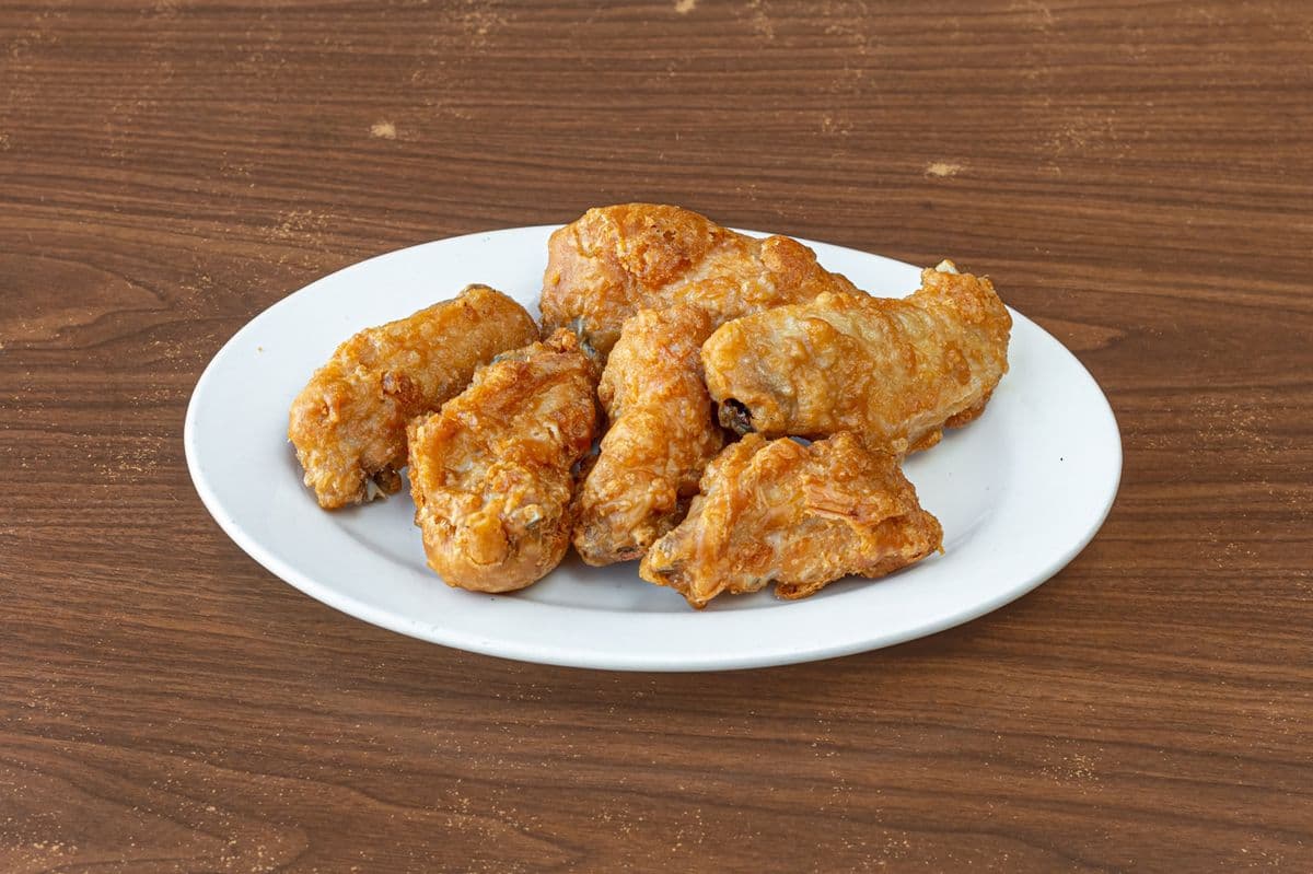 207. Deep-Fried Chicken Wings (6 pcs)