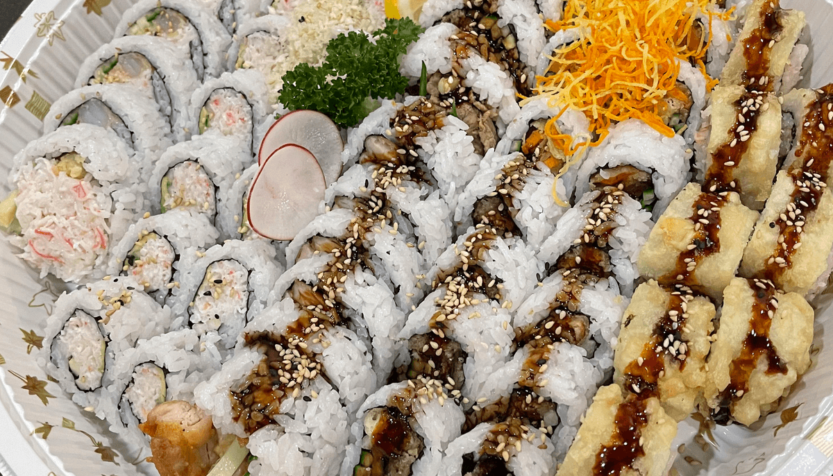 Medium Assorted Roll Tray 11 (58 pcs)