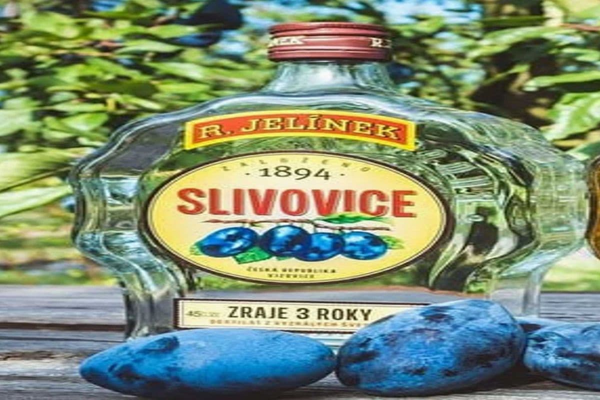 PLUM BRANDY WHITE JELINEK (1 x 700ML)