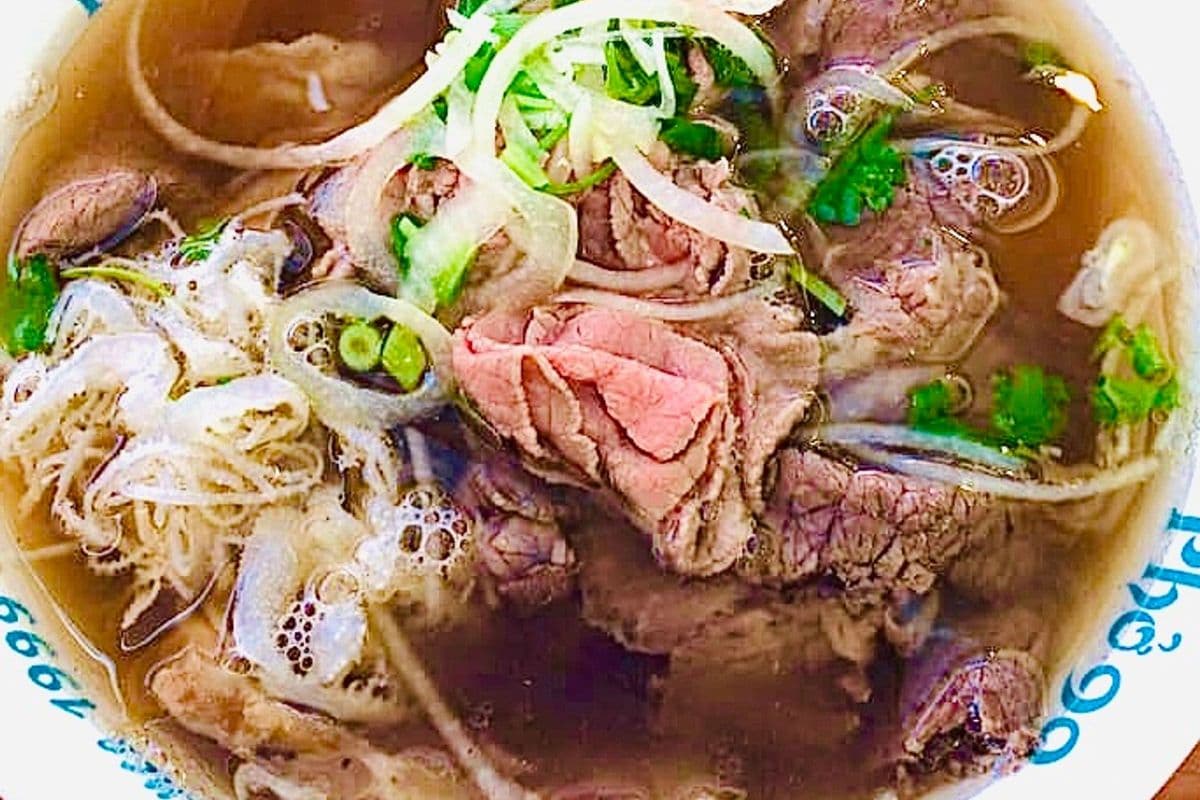 7. Noodle Soup with Steak, Well-Done Flank, and Tripe