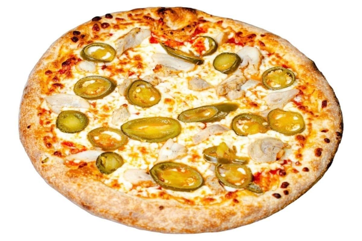 Sizzling Spicy Chicken Pizza