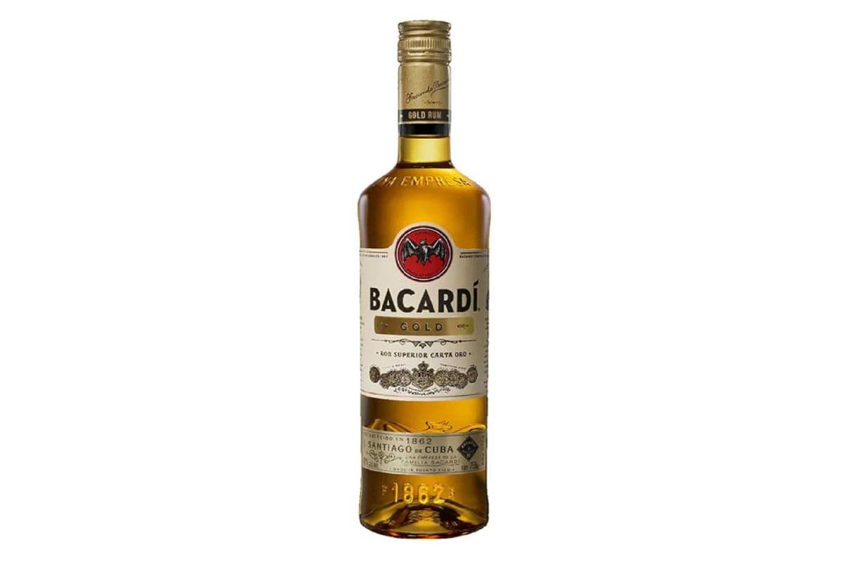 Bacardi Gold Rum (1 x 750 ml)