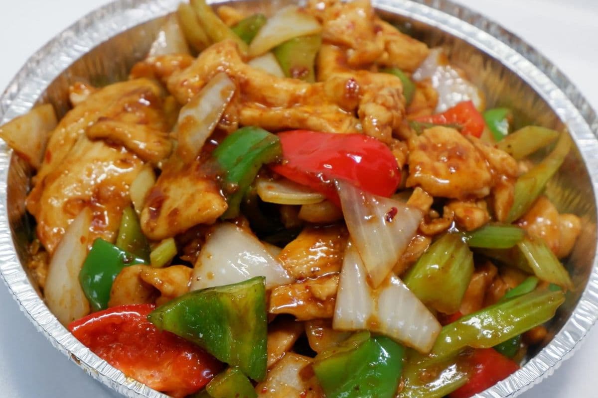 73. Sliced Chicken with Szechuan-Style Sauce