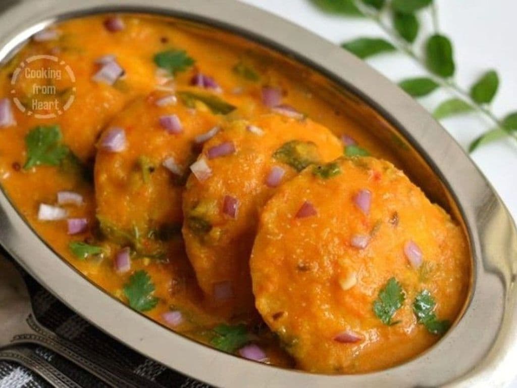 Sambar Idli (3 Pcs)