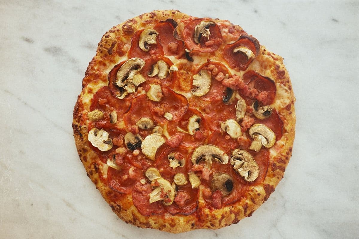 Canadian (Small) (6 slice)