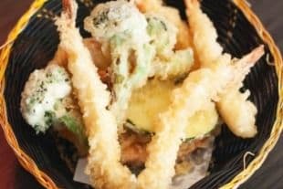 A32. Assorted Tempura (8 pcs) 什錦天婦羅